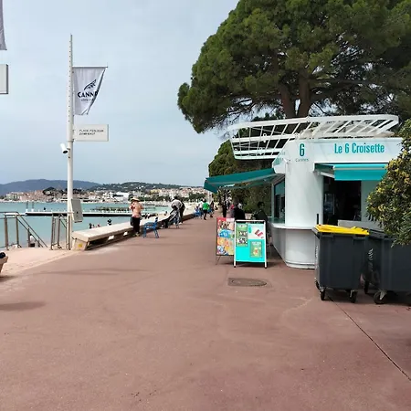 Croisette Rouaze - *